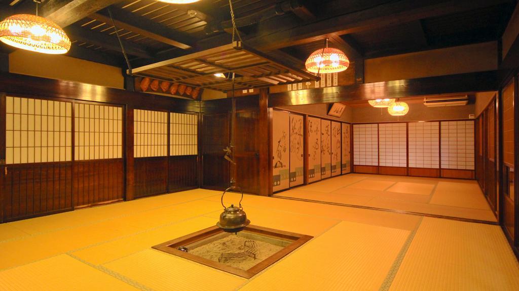 Jinkuro Hotel Takayama  Bagian luar foto