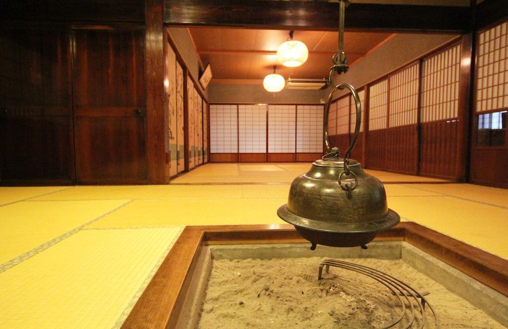 Jinkuro Hotel Takayama  Bagian luar foto