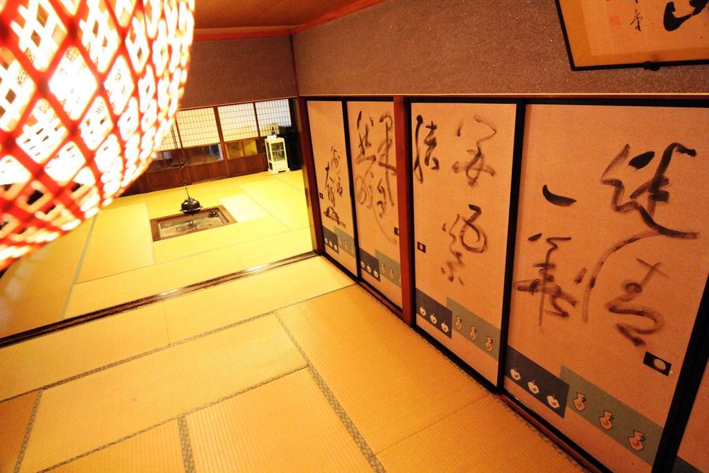 Jinkuro Hotel Takayama  Bagian luar foto
