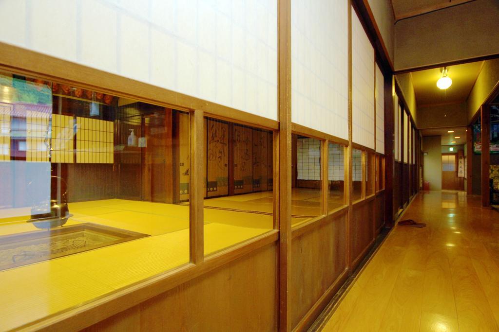 Jinkuro Hotel Takayama  Bagian luar foto